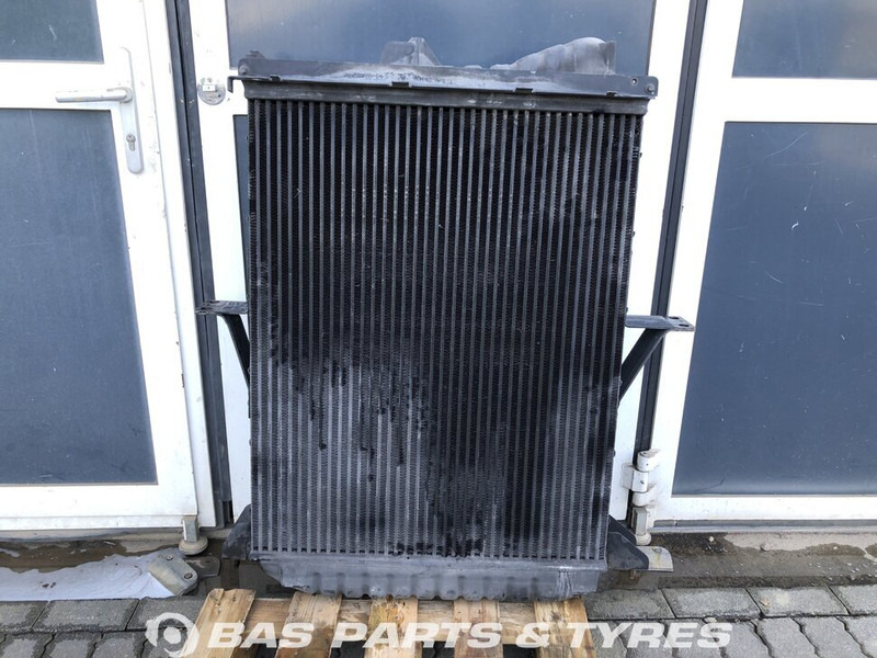Volvo FM2 - Radiateur pour Camion: photos 2 Volvo FM2 - Radiateur pour Camion: photos 2