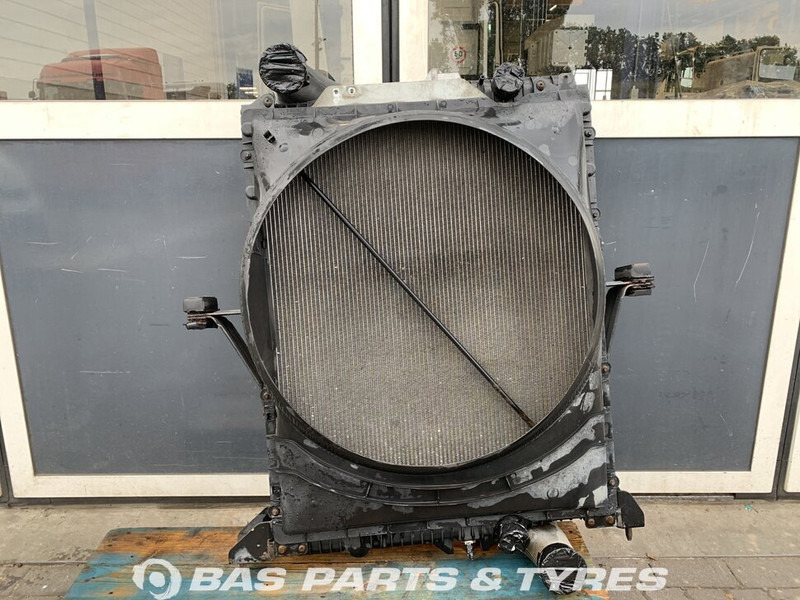 Volvo FM3 - Radiateur pour Camion: photos 1 Volvo FM3 - Radiateur pour Camion: photos 1