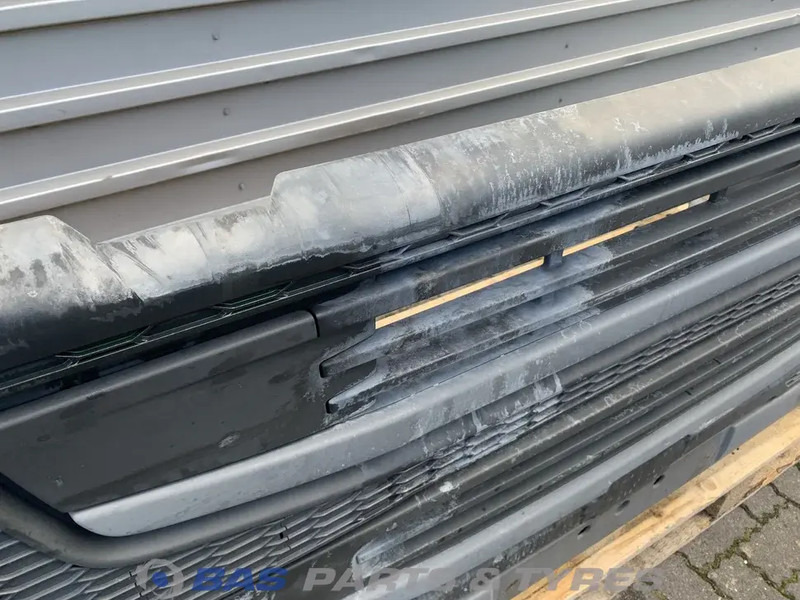 Volvo FM4 Bumper Volvo 78670305 - Pare-chocs pour Camion: photos 4 Volvo FM4 Bumper Volvo 78670305 - Pare-chocs pour Camion: photos 4