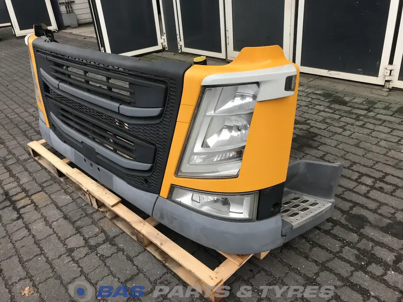 Volvo FM4 - Pare-chocs pour Camion: photos 2 Volvo FM4 - Pare-chocs pour Camion: photos 2