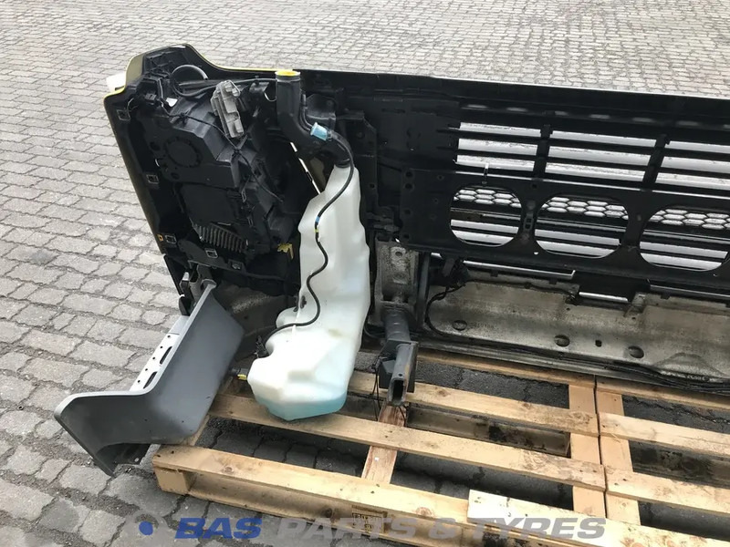 Volvo FM4 - Pare-chocs pour Camion: photos 4 Volvo FM4 - Pare-chocs pour Camion: photos 4