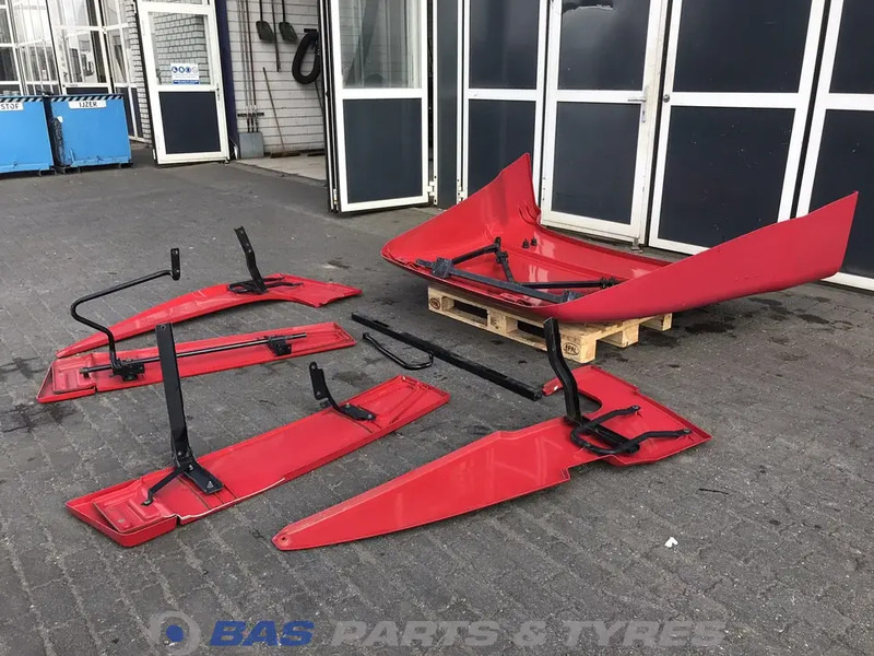 Volvo FM4 Spoilerset Volvo Sleeper Cab L2H1 1062872 - Aérodynamique/ Spoilers pour Camion: photos 5 Volvo FM4 Spoilerset Volvo Sleeper Cab L2H1 1062872 - Aérodynamique/ Spoilers pour Camion: photos 5