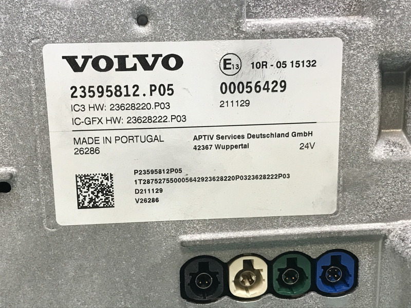 Volvo FM5 - Panel de instrumentos pour Camion: photos 3 Volvo FM5 - Panel de instrumentos pour Camion: photos 3