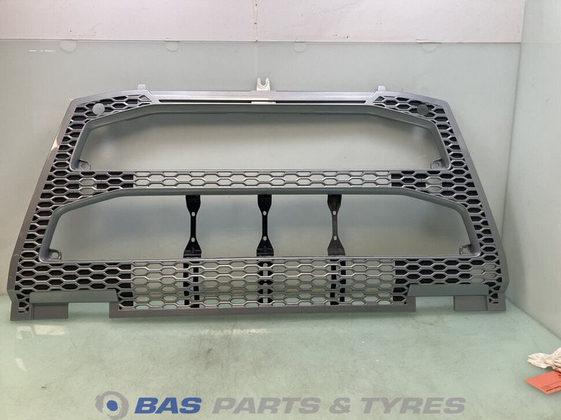 Volvo Frontpaneel FH16 Volvo 82492251 - Carrosserie et extérieur pour Camion: photos 1 Volvo Frontpaneel FH16 Volvo 82492251 - Carrosserie et extérieur pour Camion: photos 1