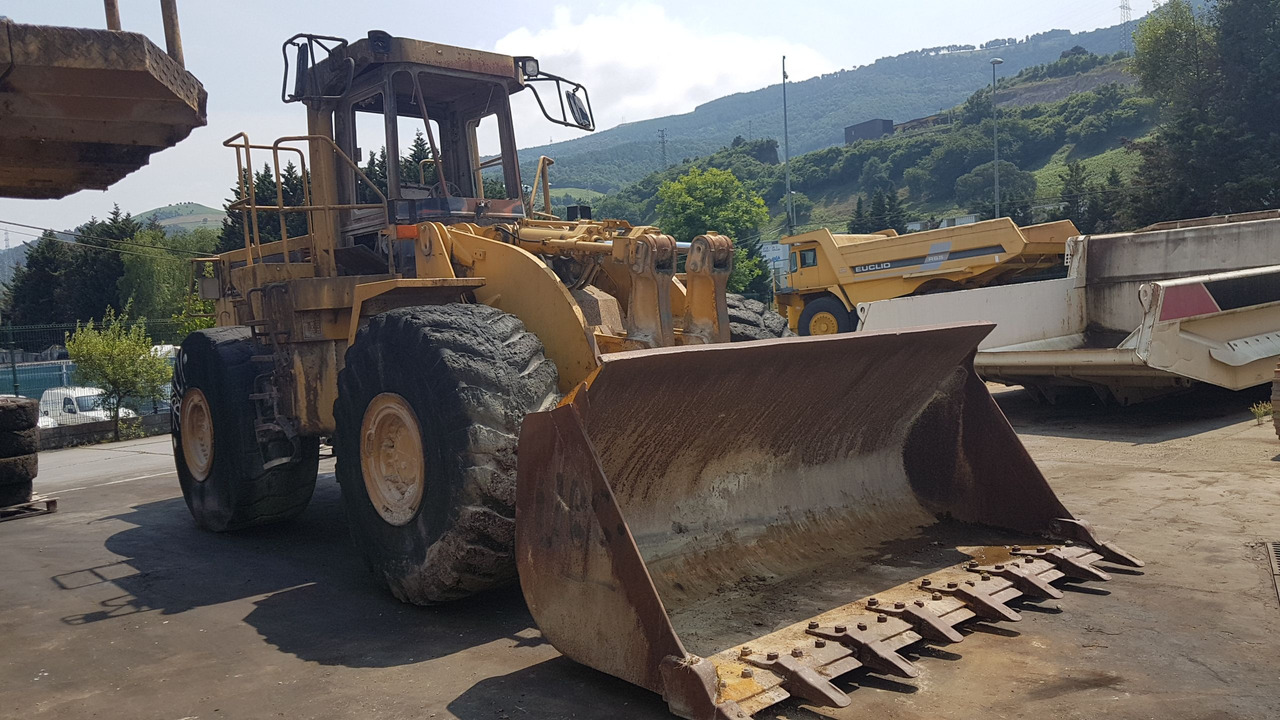CATERPILLAR 980FII - Chargeuse sur pneus: photos 2 CATERPILLAR 980FII - Chargeuse sur pneus: photos 2