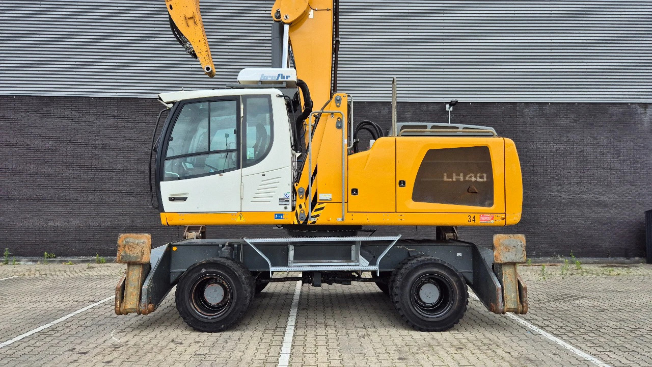 LIEBHERR LH40M - Pelle de manutention: photos 4 LIEBHERR LH40M - Pelle de manutention: photos 4