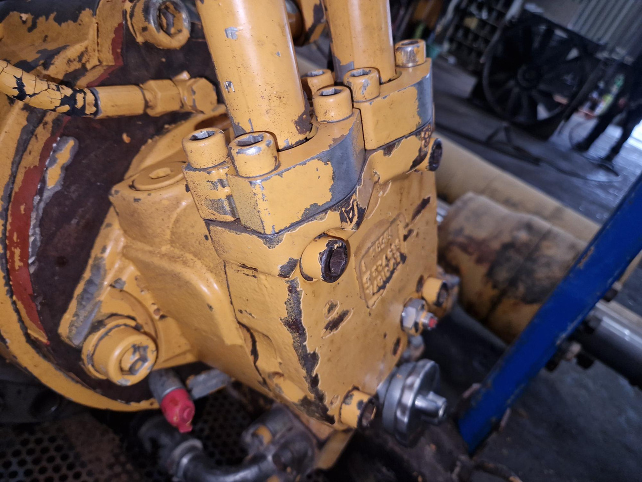 MOTOR DE GIRO FMF090 R944 - Moteur hydraulique pour Engins de chantier: photos 2 MOTOR DE GIRO FMF090 R944 - Moteur hydraulique pour Engins de chantier: photos 2