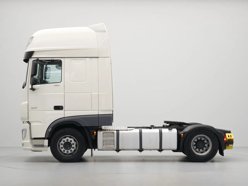 DAF XF 480 FT Super Space Cab, 2x Tanks, PTO Prep - Tracteur routier: photos 2 DAF XF 480 FT Super Space Cab, 2x Tanks, PTO Prep - Tracteur routier: photos 2