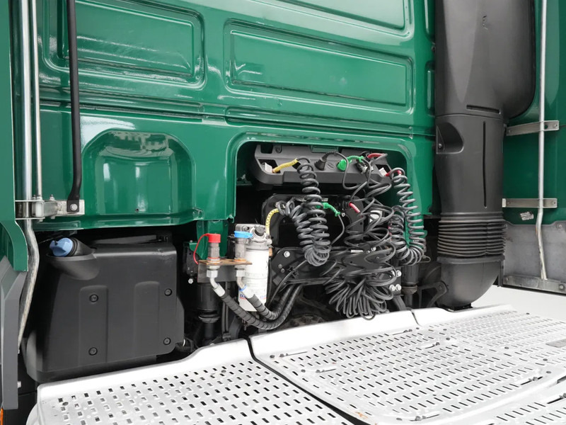 Tracteur routier DAF XF 480 FT Super Space Cab, With Hydraulics: photos 9 Tracteur routier DAF XF 480 FT Super Space Cab, With Hydraulics: photos 9