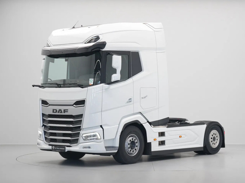 DAF XG+ 530 FT EXCLUSIVE AUDIO - INTARDER FULL AIR SUSPENSION - Tracteur routier: photos 1 DAF XG+ 530 FT EXCLUSIVE AUDIO - INTARDER FULL AIR SUSPENSION - Tracteur routier: photos 1