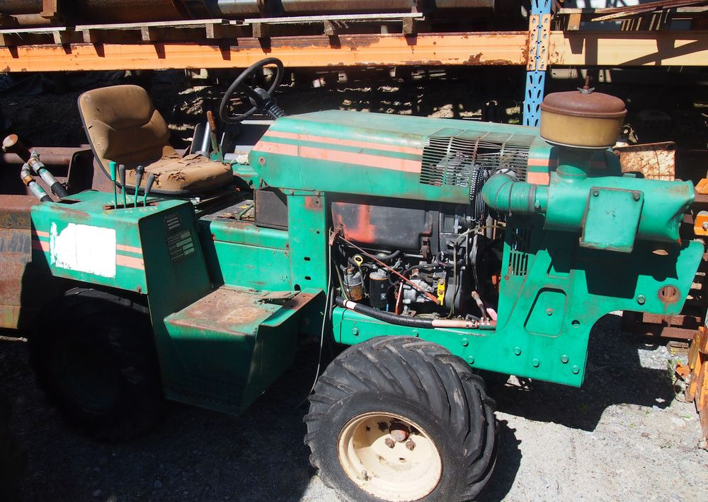 Ciągnik DITCH WITCH 3500DD 1991 DITCH WITCH 3500 DD - Trancheuse: photos 1 Ciągnik DITCH WITCH 3500DD 1991 DITCH WITCH 3500 DD - Trancheuse: photos 1