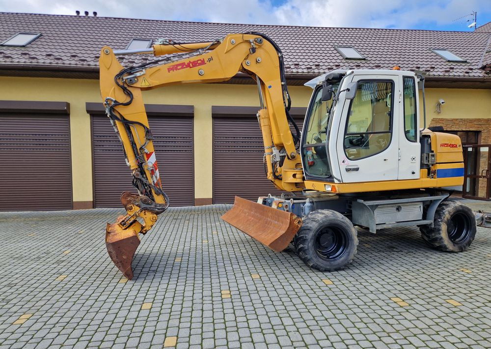 Koparka kołowa Liebherr A311 2008 Liebherr - Pelle sur pneus: photos 2 Koparka kołowa Liebherr A311 2008 Liebherr - Pelle sur pneus: photos 2