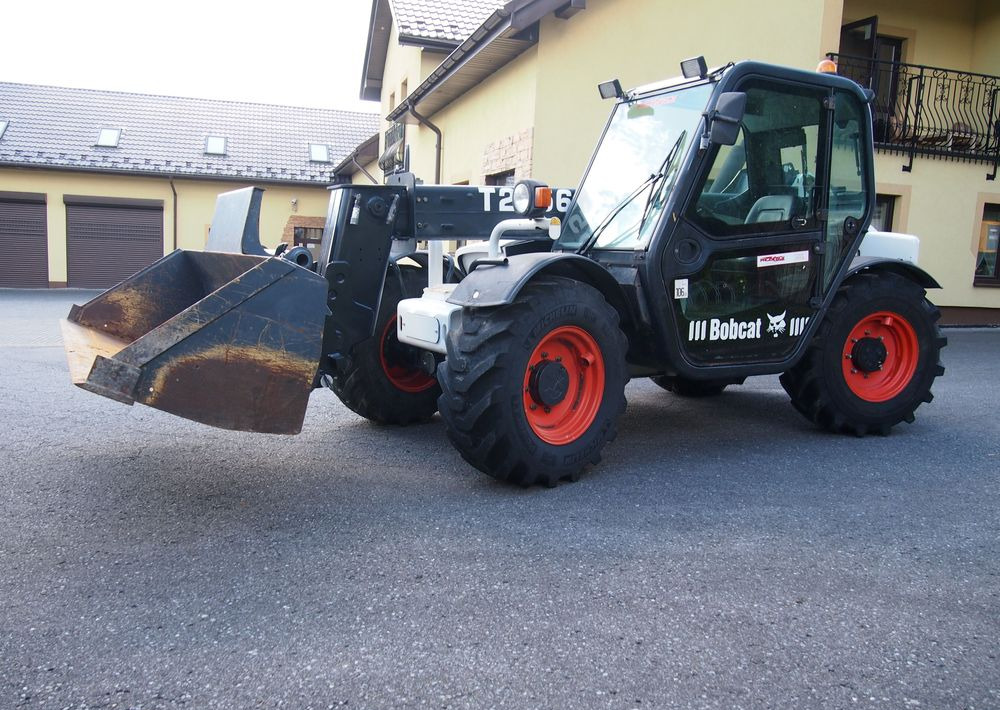 Chariot télescopique Ładowarka teleskopowa Bobcat T2556 2005 Ładowarka teleskopowa BOBCAT: photos 19