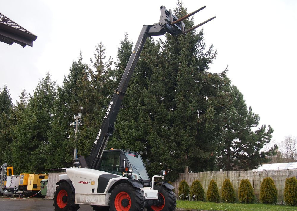 Chariot télescopique Ładowarka teleskopowa Bobcat T2556 2005 Ładowarka teleskopowa BOBCAT: photos 7