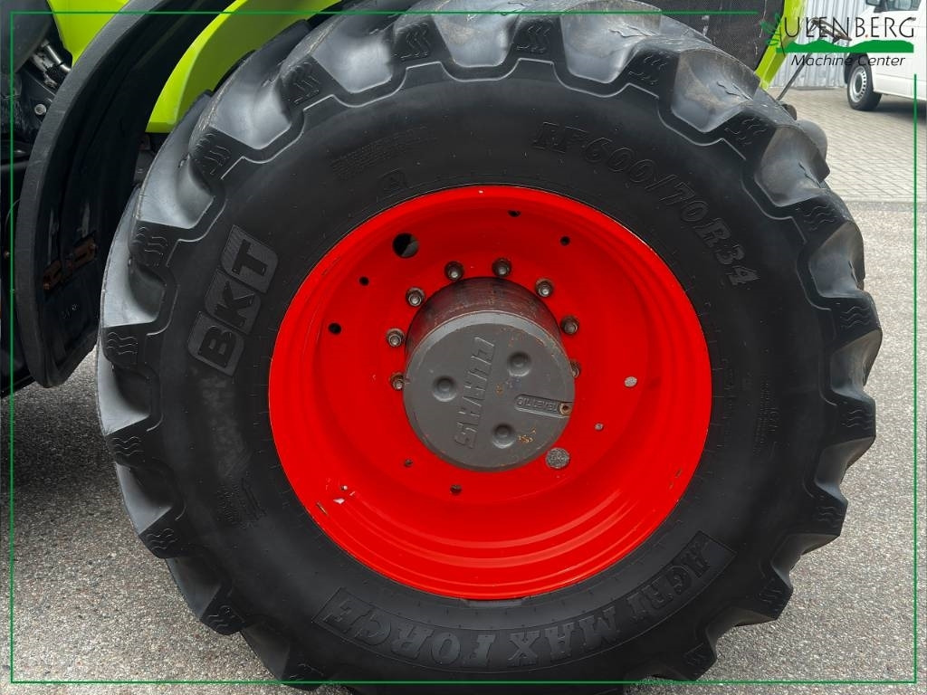 Tracteur agricole Claas Axion 950 Cmatic: photos 12 Tracteur agricole Claas Axion 950 Cmatic: photos 12