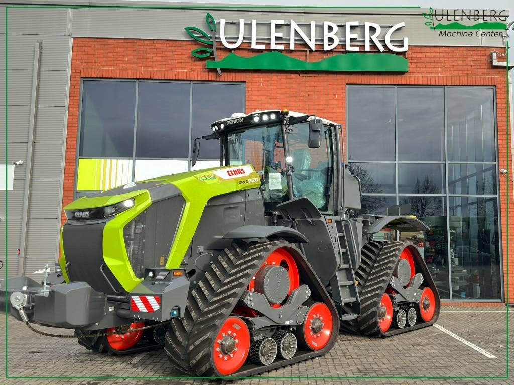 Claas XERION 12.650 TERRA TRAC - Tracteur agricole: photos 1 Claas XERION 12.650 TERRA TRAC - Tracteur agricole: photos 1