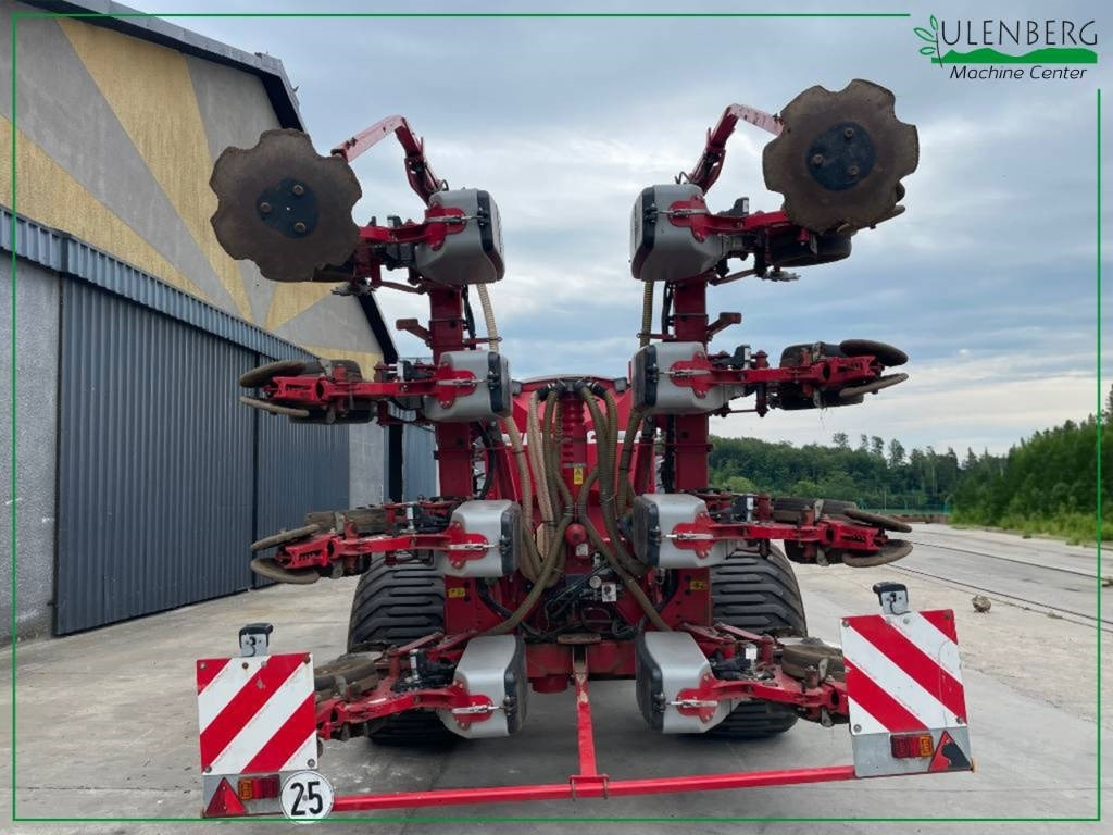 Horsch Pronto 6 AS +MAESTRO 8 RC - Semoir: photos 4 Horsch Pronto 6 AS +MAESTRO 8 RC - Semoir: photos 4