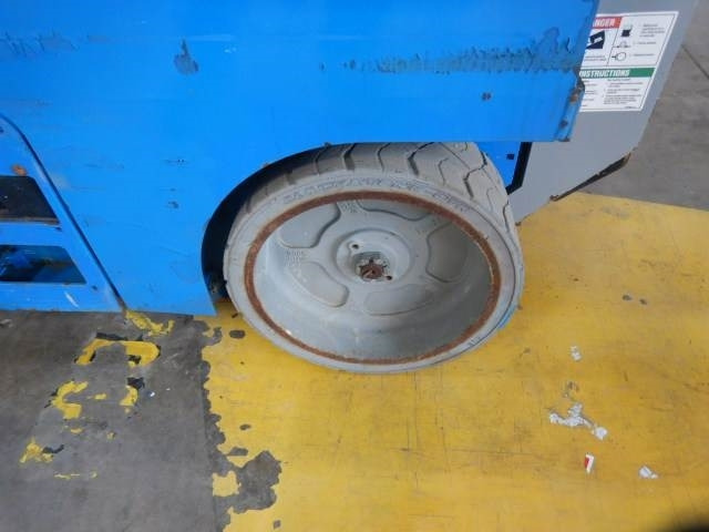Genie GS2032 - Nacelle ciseaux: photos 3 Genie GS2032 - Nacelle ciseaux: photos 3