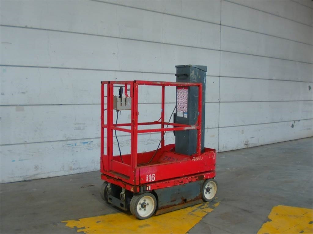 SkyJack SJ16 - Nacelle à mât vertical: photos 3 SkyJack SJ16 - Nacelle à mât vertical: photos 3