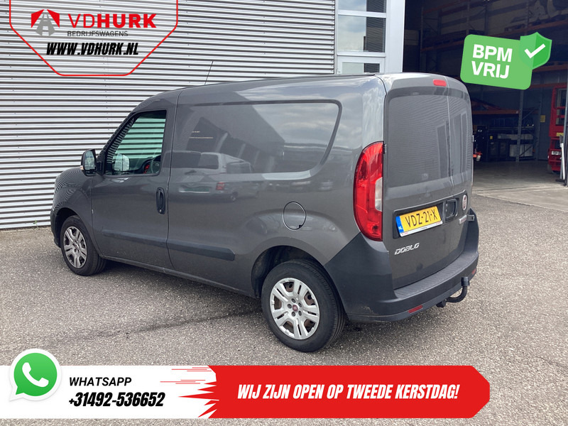 Fiat Doblò Cargo 1.6 MJ 105 pk 3Pers./ Airco/ Cruise/ Navi/ Trekhaak - Fourgonnette: photos 2 Fiat Doblò Cargo 1.6 MJ 105 pk 3Pers./ Airco/ Cruise/ Navi/ Trekhaak - Fourgonnette: photos 2
