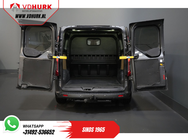 Ford Transit Custom 2.0 TDCI 170 pk E6 Aut. L2 Limited DC Dubbel Cabine BPM VRIJ 2x Schuifdeur/ Stoelverw./ Navi/ Cruise/ Camera/ PDC/ Trekhaak - Fourgonnette, Utilitaire double cabine: photos 5 Ford Transit Custom 2.0 TDCI 170 pk E6 Aut. L2 Limited DC Dubbel Cabine BPM VRIJ 2x Schuifdeur/ Stoelverw./ Navi/ Cruise/ Camera/ PDC/ Trekhaak - Fourgonnette, Utilitaire double cabine: photos 5