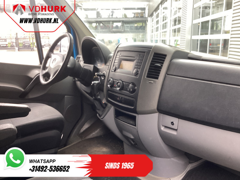 Mercedes-Benz Sprinter 313 2.2 CDI Aut. L2 DC Dubbel Cabine EXPORT ONLY Airco/ 2.8t Trekverm./ Imperiaal & Trap - Fourgon utilitaire, Utilitaire double cabine: photos 3 Mercedes-Benz Sprinter 313 2.2 CDI Aut. L2 DC Dubbel Cabine EXPORT ONLY Airco/ 2.8t Trekverm./ Imperiaal & Trap - Fourgon utilitaire, Utilitaire double cabine: photos 3
