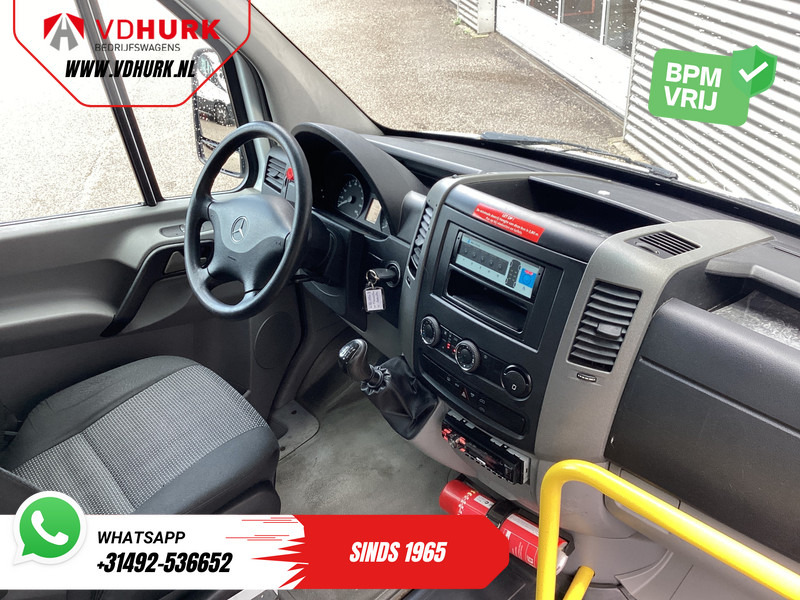 Mercedes-Benz Sprinter 313 2.2 CDI L3H2 €10.572 Incl. BTW BPM VRIJ! EXPORT ONLY Combi/ 9 Persoons/ Kombi/ 9P/ Airco/ Rolstoellift - Minibus, Transport de personnes: photos 3 Mercedes-Benz Sprinter 313 2.2 CDI L3H2 €10.572 Incl. BTW BPM VRIJ! EXPORT ONLY Combi/ 9 Persoons/ Kombi/ 9P/ Airco/ Rolstoellift - Minibus, Transport de personnes: photos 3