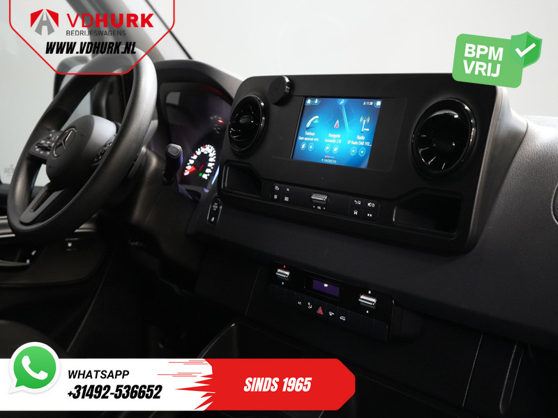 Mercedes-Benz Sprinter 317 CDI Aut. L2H2 BPM VRIJ! Carplay/ Gev.Stoel/ 270 Gr.Deuren/ Stoelverw./ Navi/ Camera/ PDC/ Cruise/ DAB - Fourgon utilitaire: photos 3 Mercedes-Benz Sprinter 317 CDI Aut. L2H2 BPM VRIJ! Carplay/ Gev.Stoel/ 270 Gr.Deuren/ Stoelverw./ Navi/ Camera/ PDC/ Cruise/ DAB - Fourgon utilitaire: photos 3