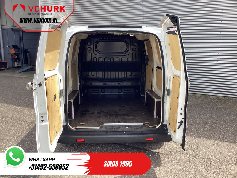 Nissan E-NV200 Business 40 kWh EXPORT ONLY 200km WLTP Snellader/ Climate/ Camera/ Cruise - Fourgon utilitaire, Utilitaire électrique: photos 5 Nissan E-NV200 Business 40 kWh EXPORT ONLY 200km WLTP Snellader/ Climate/ Camera/ Cruise - Fourgon utilitaire, Utilitaire électrique: photos 5