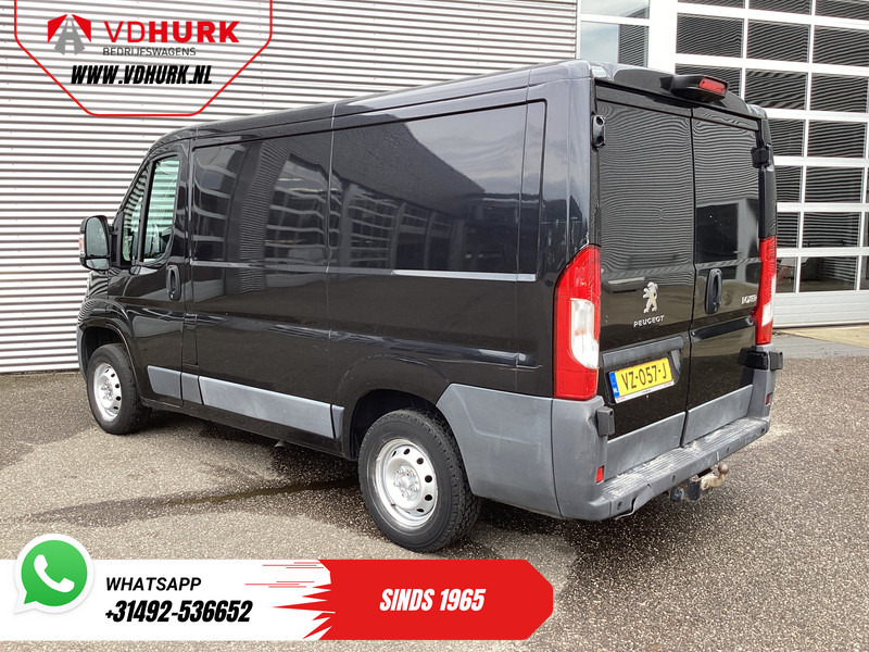 Peugeot Boxer 2.0 HDI 130 pk EXPORT Climate/ Cruise/ Gev. Stoel/ Navi/ PDC/ Trekhaak/ 2.5t Trekverm. - Fourgonnette: photos 2 Peugeot Boxer 2.0 HDI 130 pk EXPORT Climate/ Cruise/ Gev. Stoel/ Navi/ PDC/ Trekhaak/ 2.5t Trekverm. - Fourgonnette: photos 2