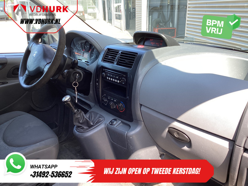 Peugeot Expert 1.6 HDI L2 DC Dubbel Cabine EXPORT ONLY DB Riem V.V./ APK 5-26'/ Airco/ Trekhaak - Fourgonnette, Utilitaire double cabine: photos 3 Peugeot Expert 1.6 HDI L2 DC Dubbel Cabine EXPORT ONLY DB Riem V.V./ APK 5-26'/ Airco/ Trekhaak - Fourgonnette, Utilitaire double cabine: photos 3