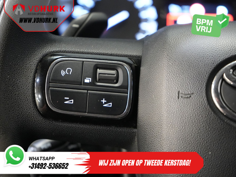 Fourgonnette Toyota PROACE CITY 1.2 Turbo 130 pk Aut. BENZINE 3Pers./ Stoelverw./ Climate/ Keyless/ Carplay/ Cruise/ PDC/ Trekhaak: photos 16 Fourgonnette Toyota PROACE CITY 1.2 Turbo 130 pk Aut. BENZINE 3Pers./ Stoelverw./ Climate/ Keyless/ Carplay/ Cruise/ PDC/ Trekhaak: photos 16