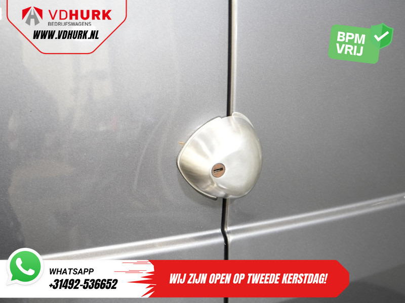 Fourgonnette Toyota PROACE CITY 1.2 Turbo 130 pk Aut. BENZINE 3Pers./ Stoelverw./ Climate/ Keyless/ Carplay/ Cruise/ PDC/ Trekhaak: photos 13 Fourgonnette Toyota PROACE CITY 1.2 Turbo 130 pk Aut. BENZINE 3Pers./ Stoelverw./ Climate/ Keyless/ Carplay/ Cruise/ PDC/ Trekhaak: photos 13