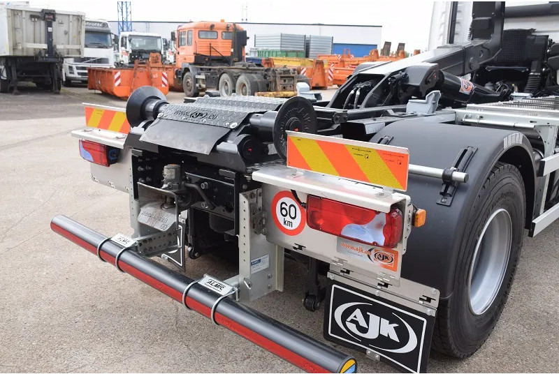 Camion ampliroll MAN TGM 18.320: photos 9