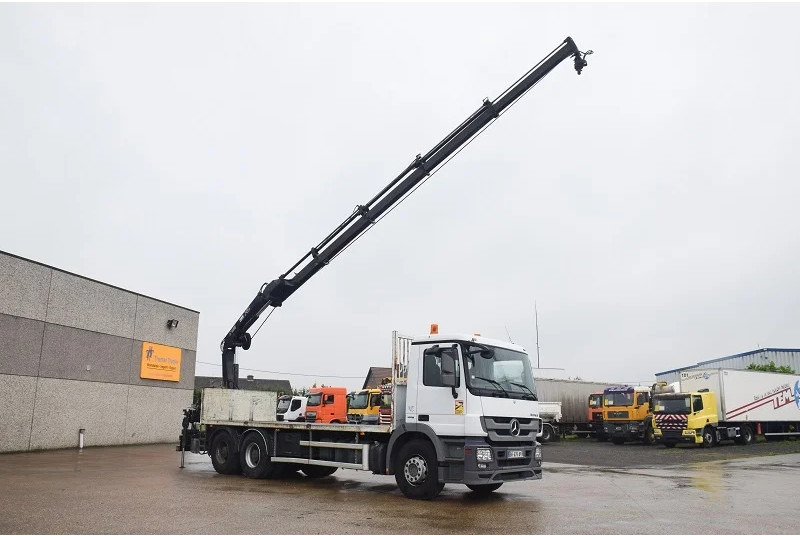 Mercedes-Benz Actros 2641 - Camion plateau, Camion grue: photos 1 Mercedes-Benz Actros 2641 - Camion plateau, Camion grue: photos 1