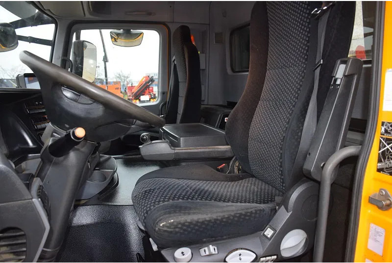 Camion plateau, Camion grue Mercedes-Benz: photos 13