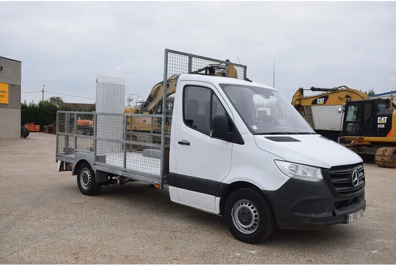 Mercedes-Benz Sprinter 316 - Utilitaire plateau: photos 4 Mercedes-Benz Sprinter 316 - Utilitaire plateau: photos 4