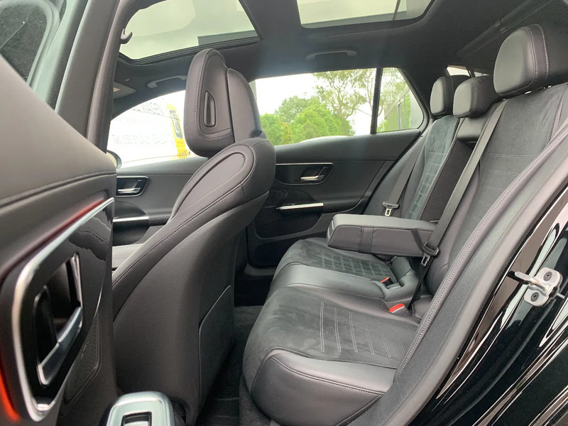 Mercedes-Benz C-Klasse 300*Parktronic*Thermatic*Distronic*Rijstrookassistent*Panoramische dak* - Voiture: photos 5 Mercedes-Benz C-Klasse 300*Parktronic*Thermatic*Distronic*Rijstrookassistent*Panoramische dak* - Voiture: photos 5