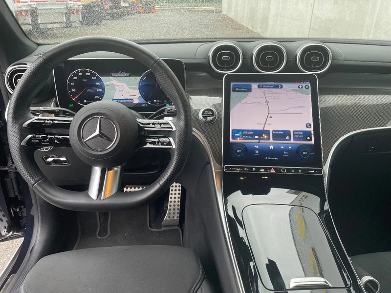 Mercedes-Benz GLC 300de - coupe- AMG - Stuur assistent - Distronic Cruise Control - SUV: photos 5 Mercedes-Benz GLC 300de - coupe- AMG - Stuur assistent - Distronic Cruise Control - SUV: photos 5