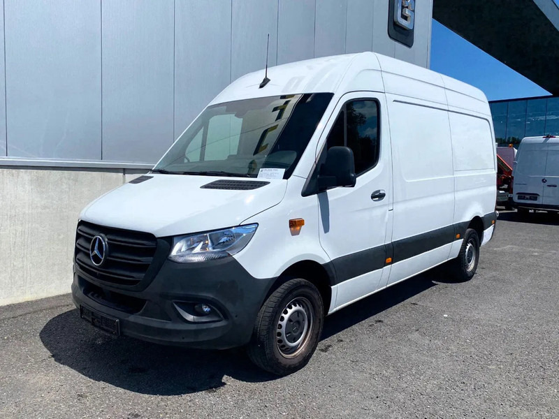 Mercedes-Benz Sprinter 317 CDI*L2H2*360°CAMERA*TEMPOMAT*NAVIGATIE*STOELVERWARMING* - Fourgon utilitaire: photos 1 Mercedes-Benz Sprinter 317 CDI*L2H2*360°CAMERA*TEMPOMAT*NAVIGATIE*STOELVERWARMING* - Fourgon utilitaire: photos 1