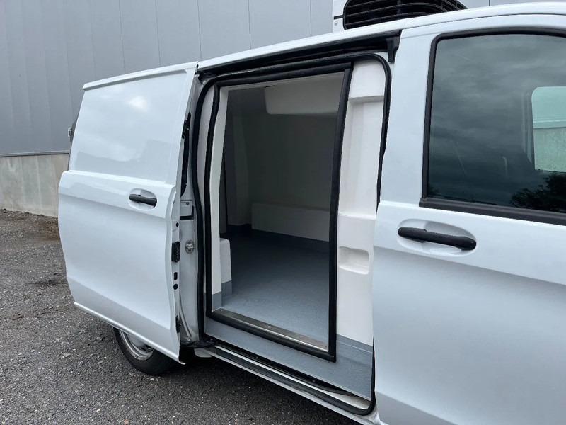 Mercedes-Benz Vito VITO*NACHTKOELING*VRIEZEN-18°*CAMERA*ZIJDEUR - Utilitaire frigorifique: photos 5 Mercedes-Benz Vito VITO*NACHTKOELING*VRIEZEN-18°*CAMERA*ZIJDEUR - Utilitaire frigorifique: photos 5