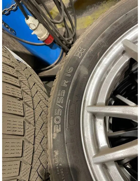 Michelin *205/55 R16 - Pneus et jantes pour Voiture: photos 4 Michelin *205/55 R16 - Pneus et jantes pour Voiture: photos 4