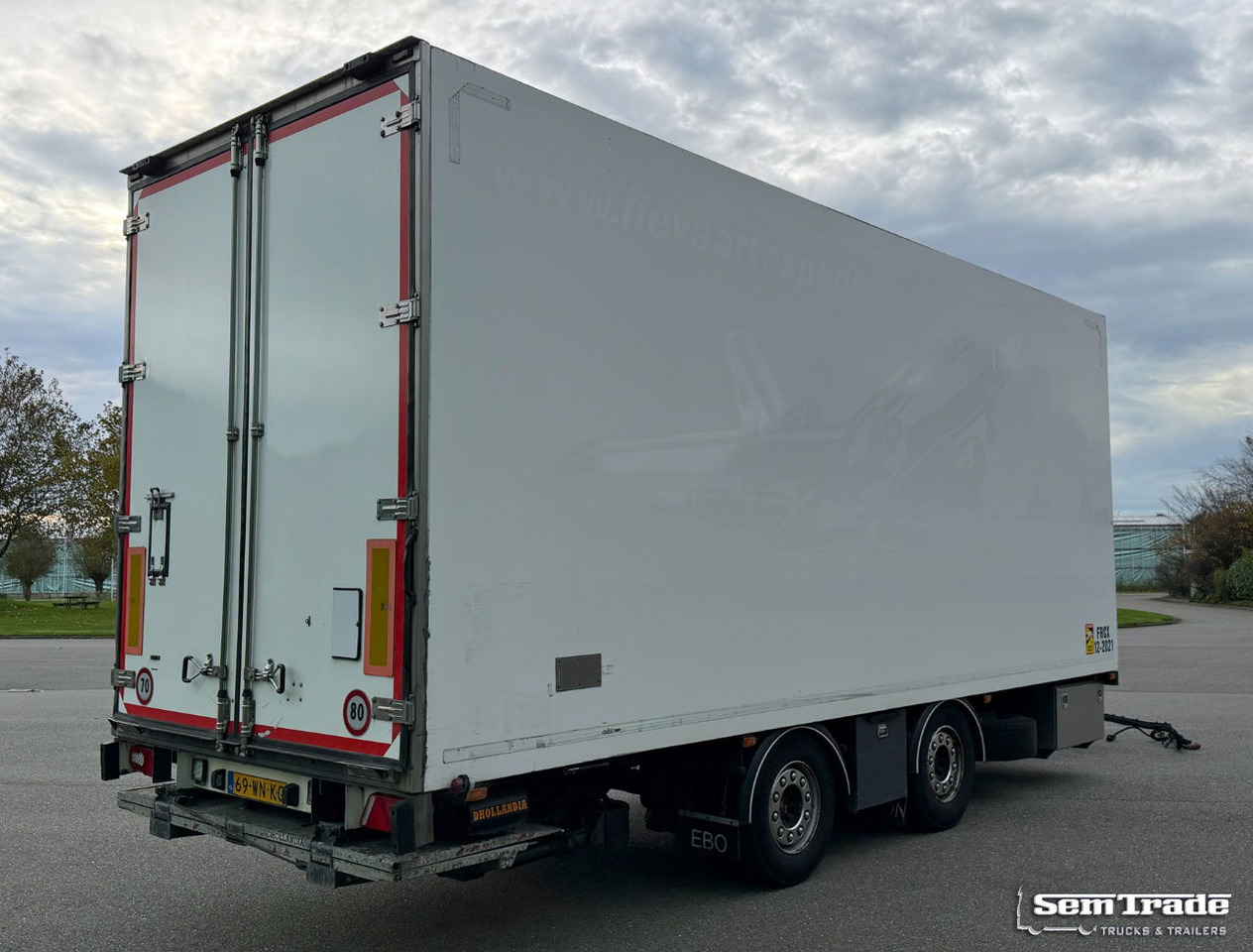Van Weel VW 18000 VW EBO Isolated BOX TRS Cooling Tail Lift NL-Trailer - Autre matériel: photos 4 Van Weel VW 18000 VW EBO Isolated BOX TRS Cooling Tail Lift NL-Trailer - Autre matériel: photos 4