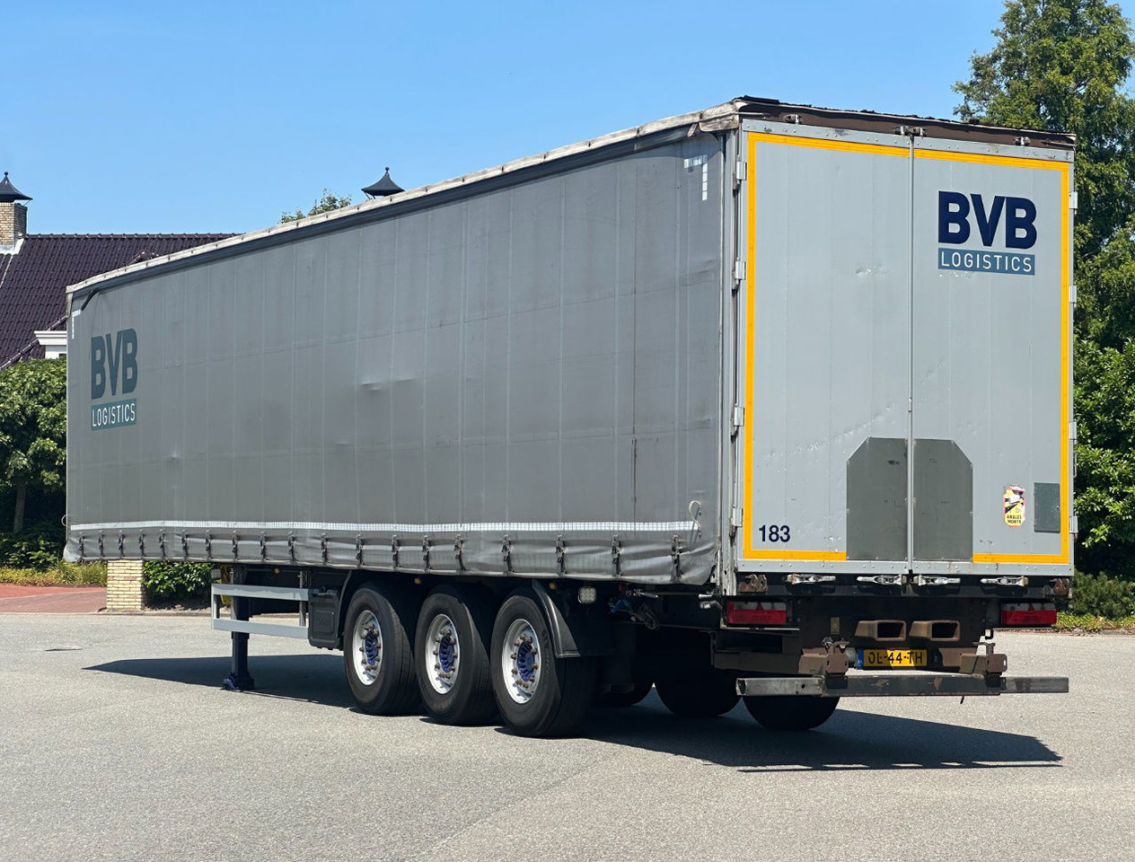 Kögel SN24 Edscha SAF Axles Disc Brakes Lift Axle TOP Condition NL Trailer - Semi-remorque rideaux coulissants: photos 3 Kögel SN24 Edscha SAF Axles Disc Brakes Lift Axle TOP Condition NL Trailer - Semi-remorque rideaux coulissants: photos 3