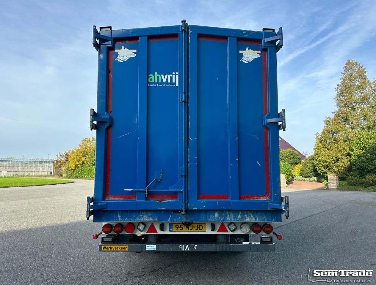 LAG M-3-24 + Piet Ruizeveld DS Lift Axle 72.000 KM Super Condition - Benne agricole: photos 4 LAG M-3-24 + Piet Ruizeveld DS Lift Axle 72.000 KM Super Condition - Benne agricole: photos 4