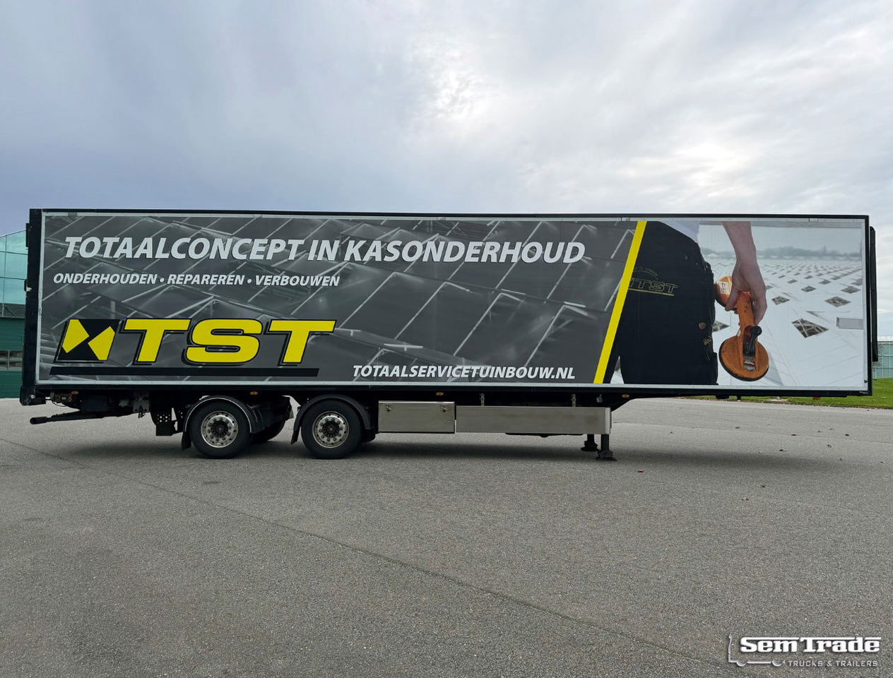 System Trailer Thermo King Tail Lift Steering Axle Lift Axle 1358x248x275 Inside NL-Trailer - Semi-remorque frigorifique: photos 5 System Trailer Thermo King Tail Lift Steering Axle Lift Axle 1358x248x275 Inside NL-Trailer - Semi-remorque frigorifique: photos 5