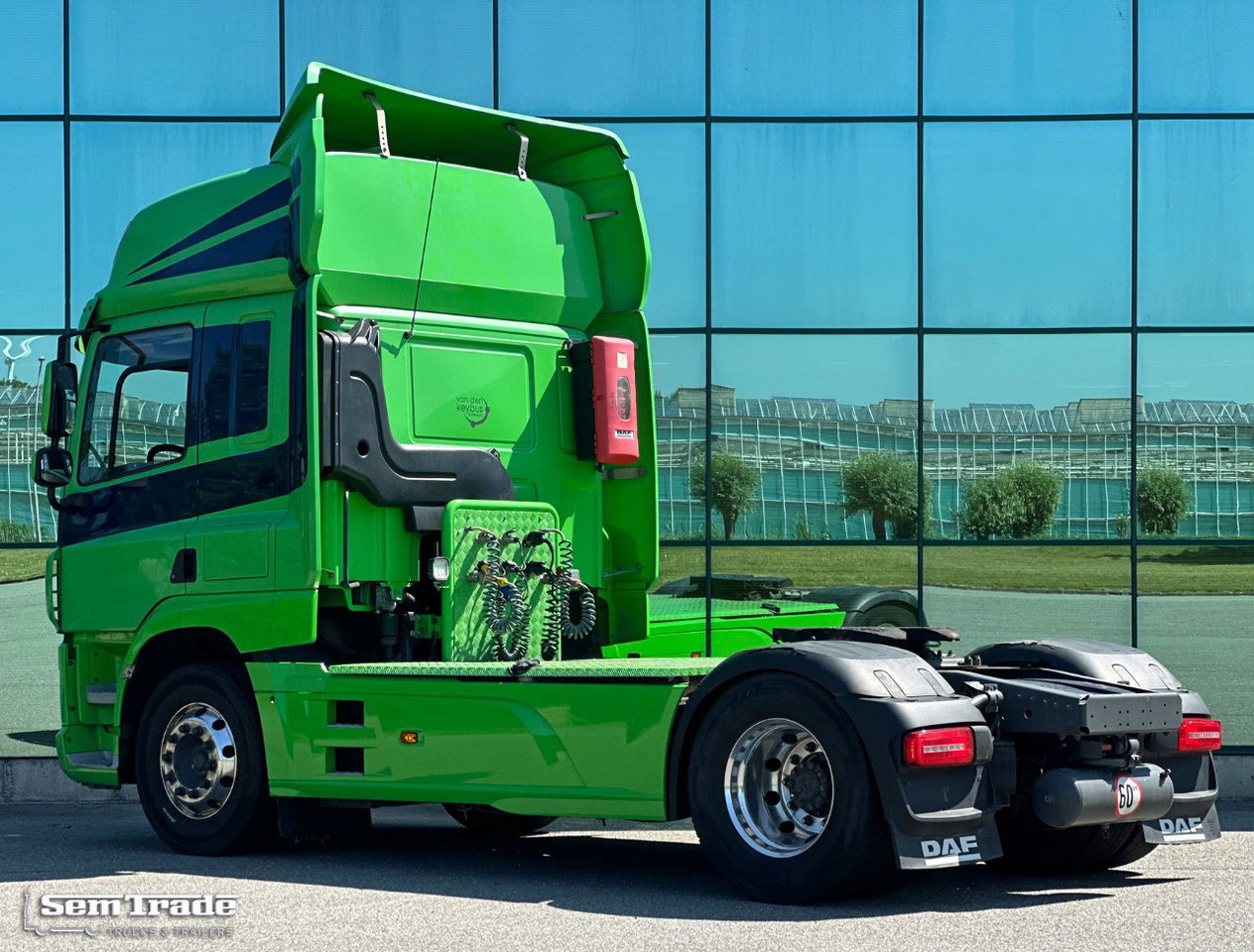 DAF CF 440 FT Space CAB 2x Tank Only 536.000 KM TOP Condition Belgium Truck - Tracteur routier: photos 3 DAF CF 440 FT Space CAB 2x Tank Only 536.000 KM TOP Condition Belgium Truck - Tracteur routier: photos 3