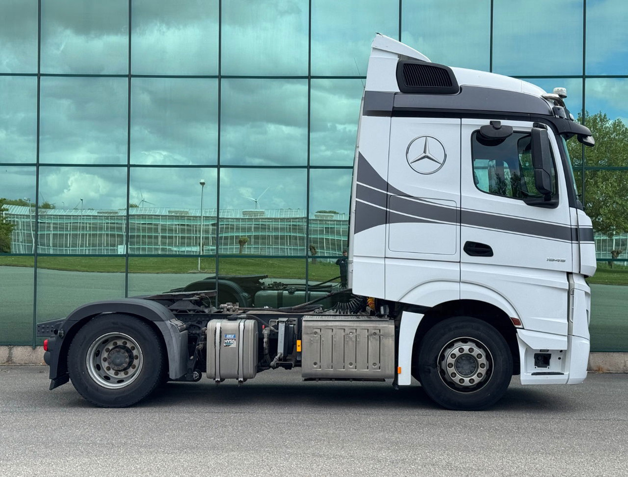Mercedes-Benz Actros 1945 382.000 KM NEW TUV APK PTO + Hydraulics TOP Condition - Tracteur routier: photos 5 Mercedes-Benz Actros 1945 382.000 KM NEW TUV APK PTO + Hydraulics TOP Condition - Tracteur routier: photos 5