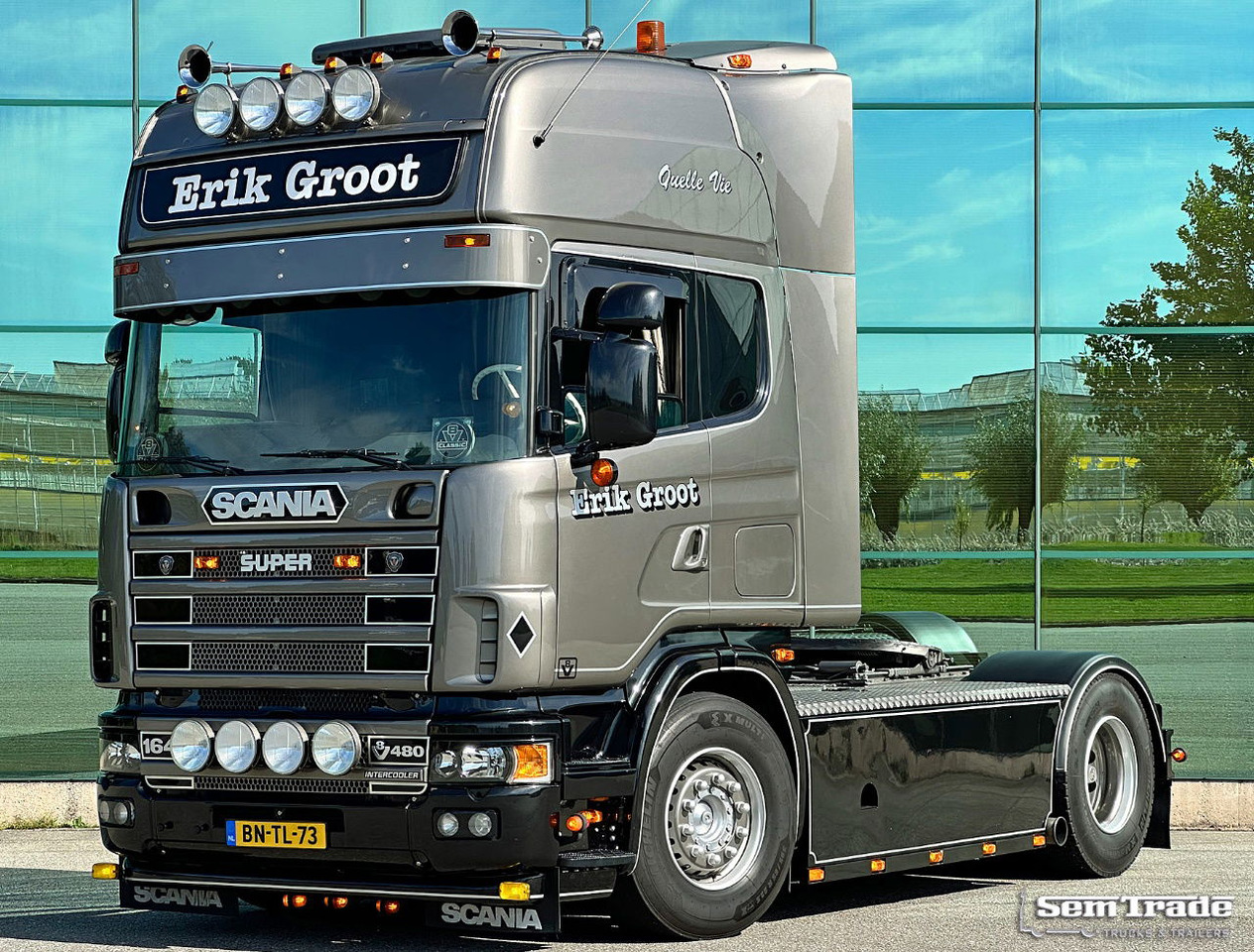 Scania R164-480 V8 Retarder Manual Gearbox Showtruck Completely Rebuild Unique Condition - Tracteur routier: photos 1 Scania R164-480 V8 Retarder Manual Gearbox Showtruck Completely Rebuild Unique Condition - Tracteur routier: photos 1