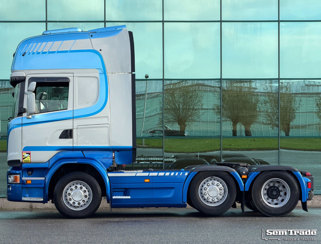 Scania R450 Topline 6X2 Twinsteer Retarder 2X Tanks Park-Cooling NL Truck - Tracteur routier: photos 2 Scania R450 Topline 6X2 Twinsteer Retarder 2X Tanks Park-Cooling NL Truck - Tracteur routier: photos 2